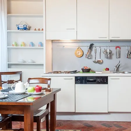 Master Apartment *