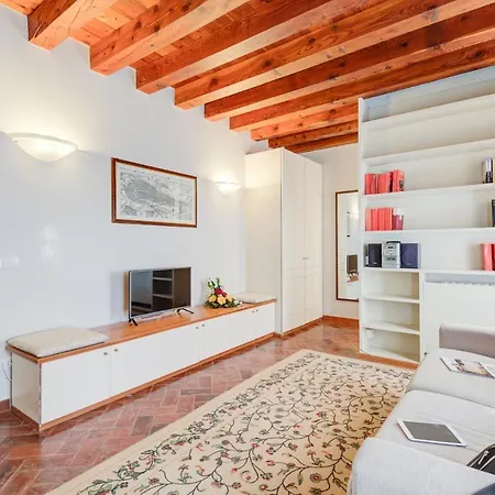 Apartament Master *